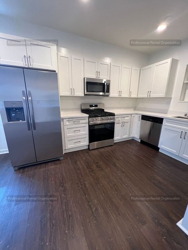 Photo - Experience the charm of Napa, CA living in this one-bedroom, one-bathroom apartment. Available now!!