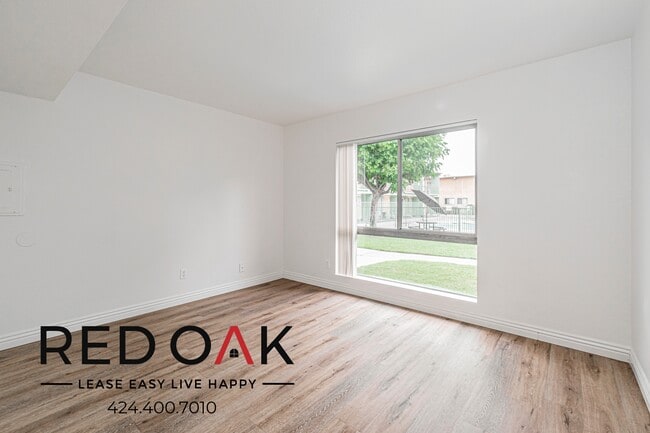 Photo - 855 S Citrus Ave Unit 24