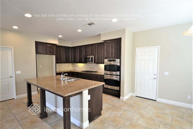 Photo - 30262 Trois Valley St