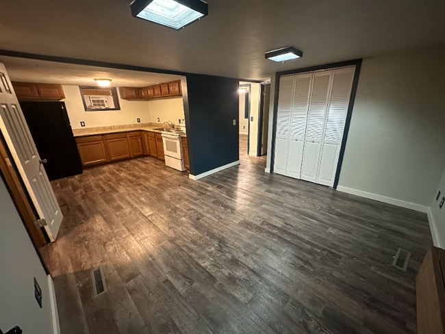 Photo - 624 W 15th St Unit 1