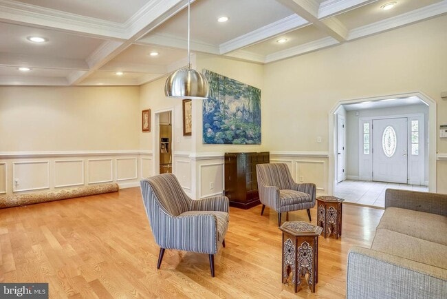 Photo - 10145 Colebrook Ave