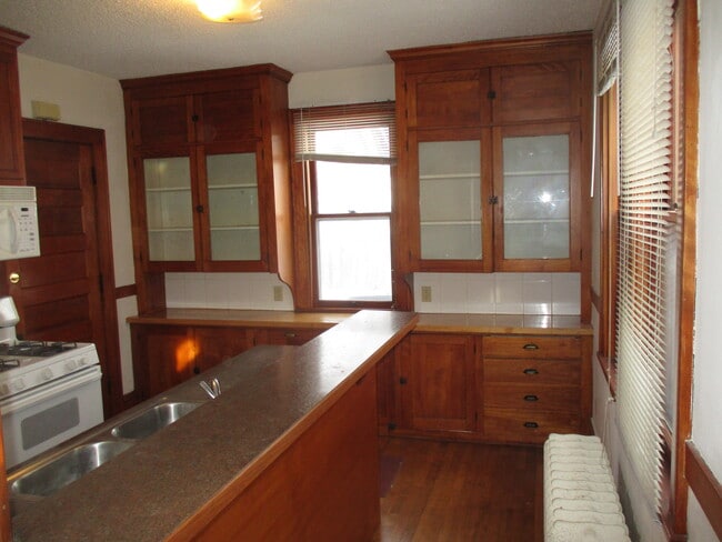 Photo - 3227 29th Ave S