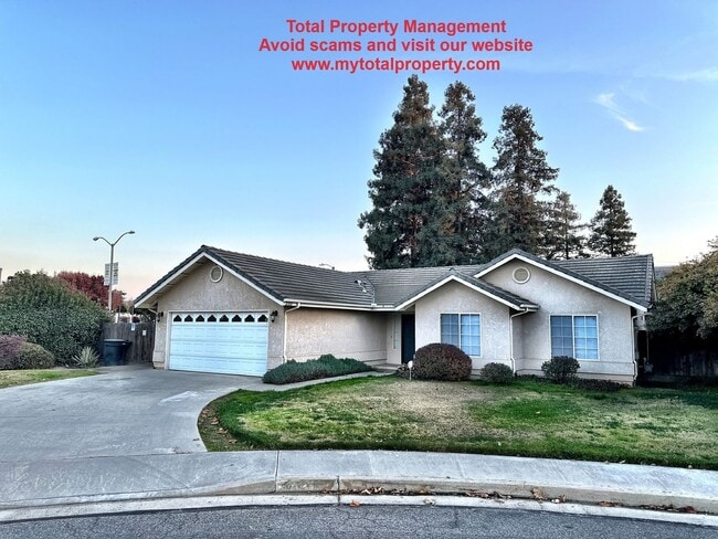 Building Photo - 3707 W Hemlock Ct