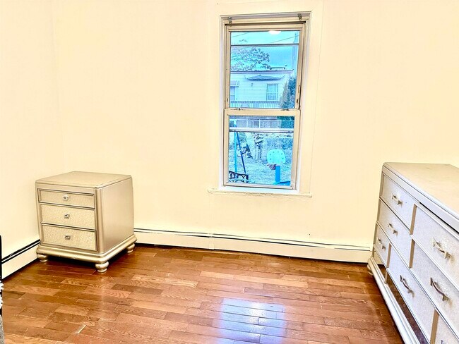 Photo - 418 Central Ave Unit 1