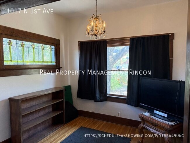 Photo - 1017 N 1st Ave
