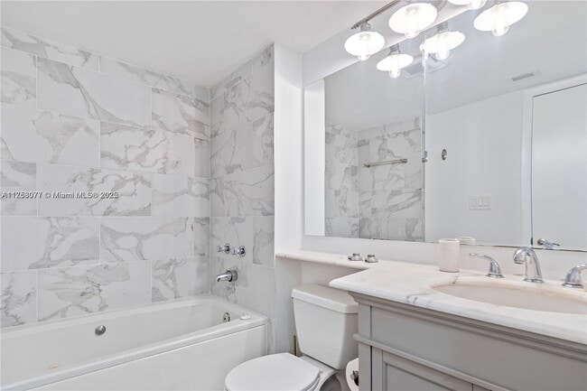 Photo - 400 S Pointe Dr Unit 1102