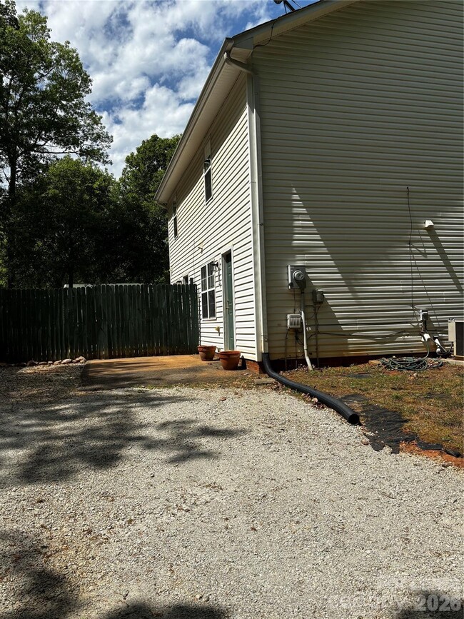 Photo - 5906 E North Carolina 150 Hwy