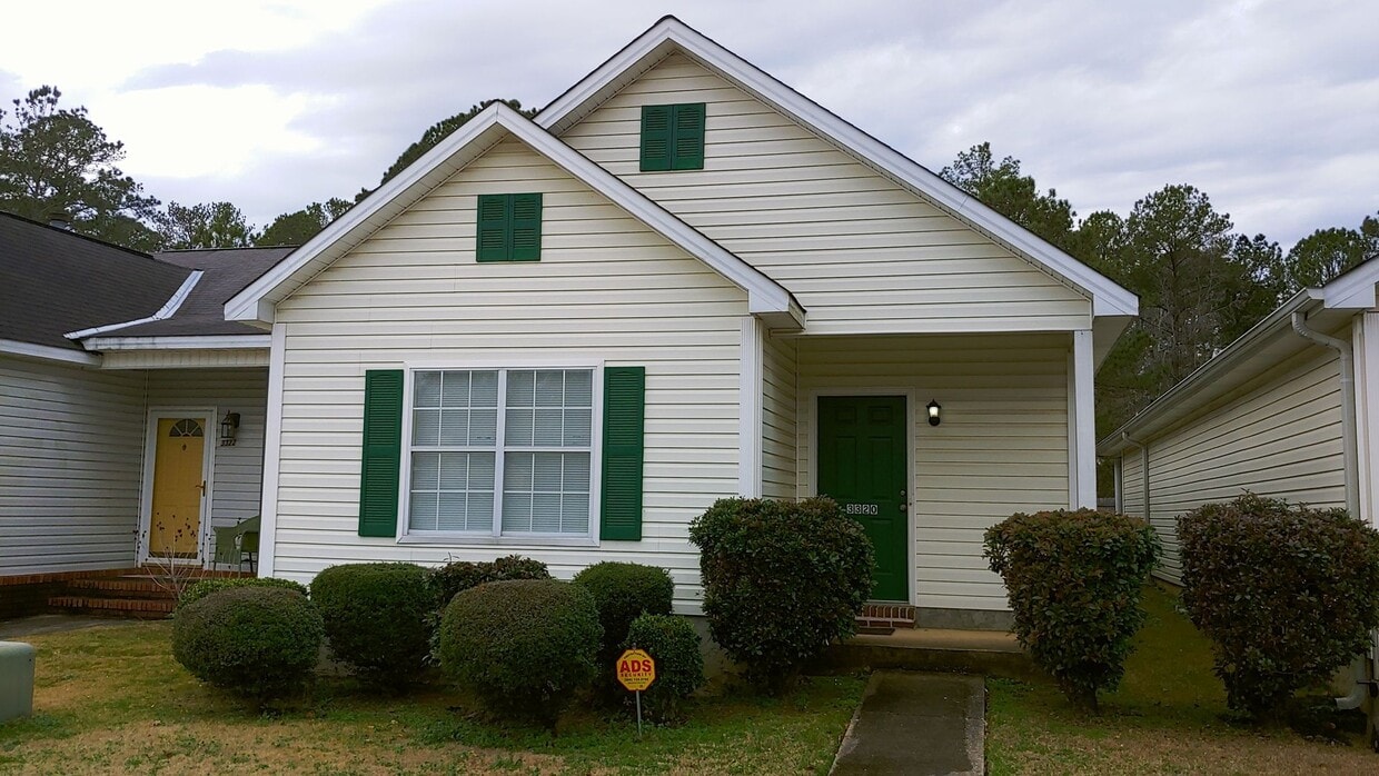Nice 3 bedroom 2 bath home in Tuscaloosa - Nice 3 bedroom 2 bath home in Tuscaloosa