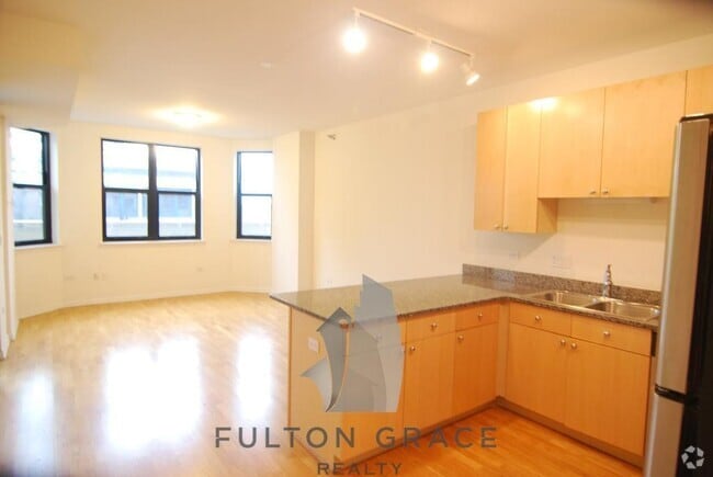 Building Photo - 1446 S Michigan Ave Unit 202 Rental