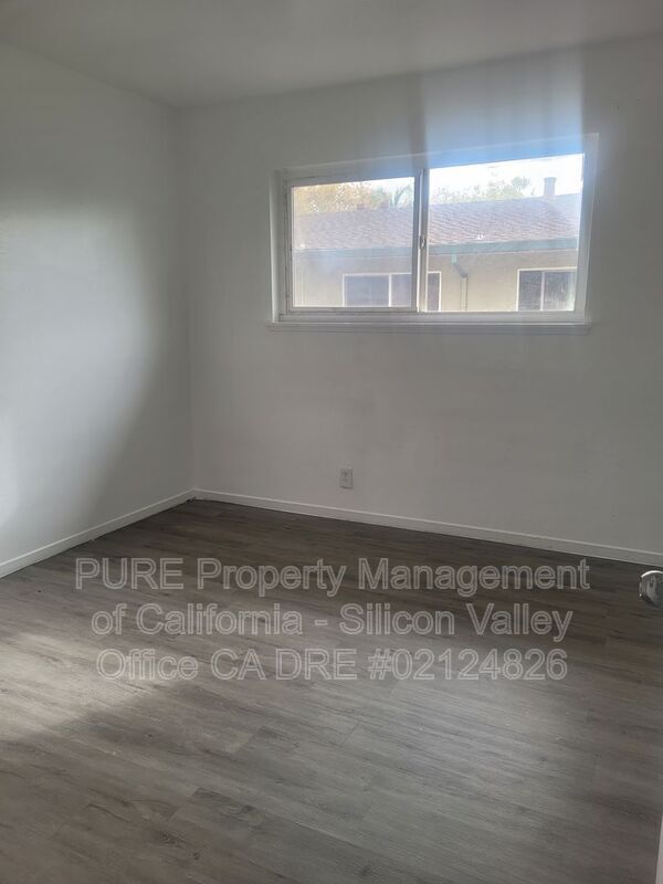 Photo - 111 Nancy Ln