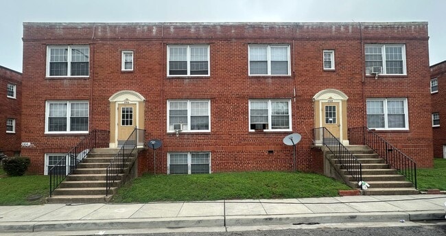 Building Photo - 3308 East Capitol St NE Unit A Rental