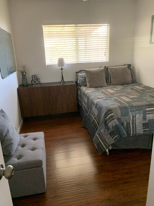 7419 Shasta Ave Unit 1