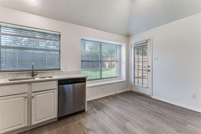 Photo - 6016 Vista Ln