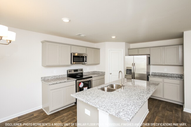 Photo - 110 Boat Clb Ln