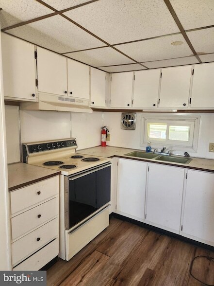 Photo - 8 S Front St