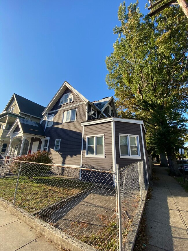 Photo - 203 Spring St Apartment Unit 1