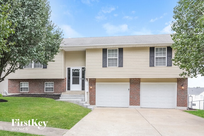 Building Photo - 1709 Bridlespur Dr