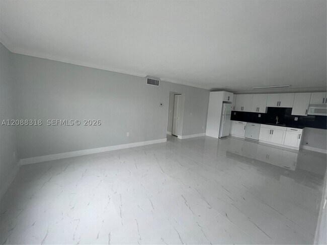 Photo - 890 NW 45th Ave Unit 1