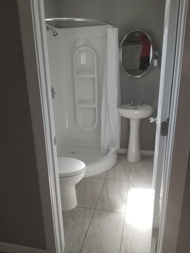 7514 Garden Grove Ave Unit ADU/studio
