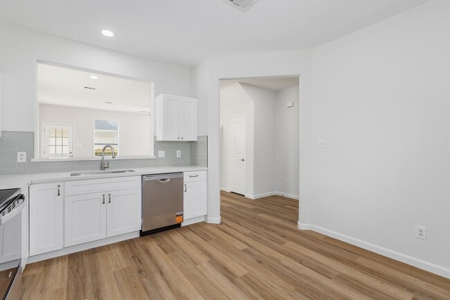 Photo - 16815 Libson Falls Dr