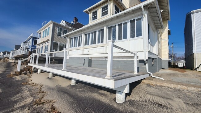 Photo - 92 Townsend Ave Unidad 2