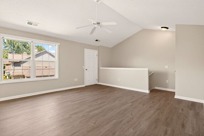 Photo - Patriot Corner Apartments
