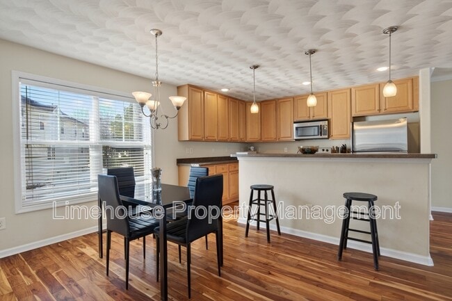 Photo - 5504 Taylors Walke Ln