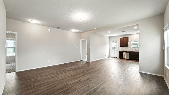 Photo - 2513 Marty Way