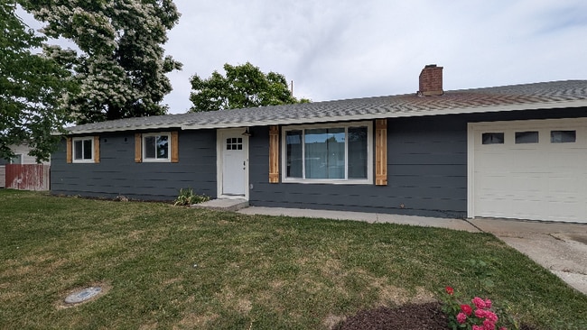 Photo - 801 Oregon Ave House