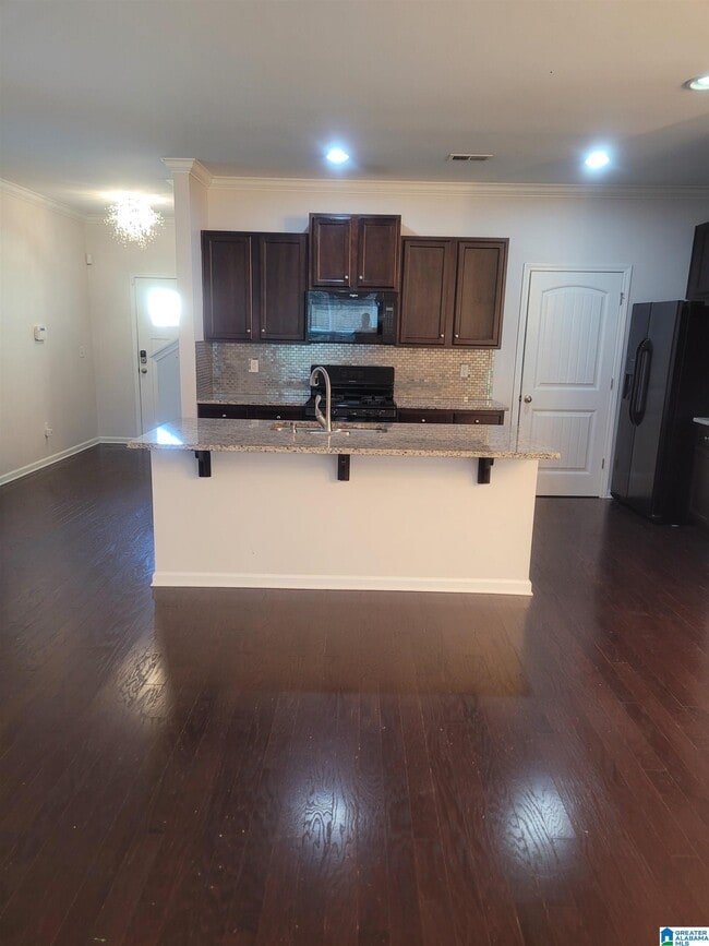 Photo - 407 W Park Dr