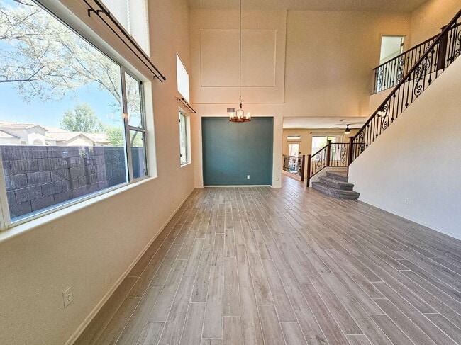 Photo - 1311 E Marcella Ln