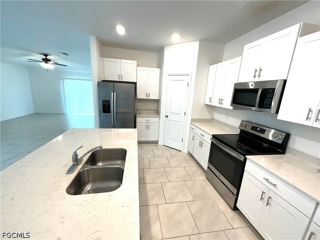 Photo - 12245 Savanna Lks Blvd