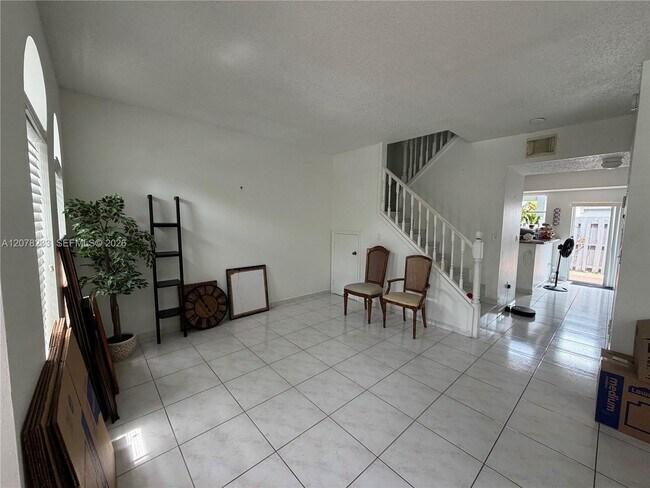 5240 NW 109th Ave