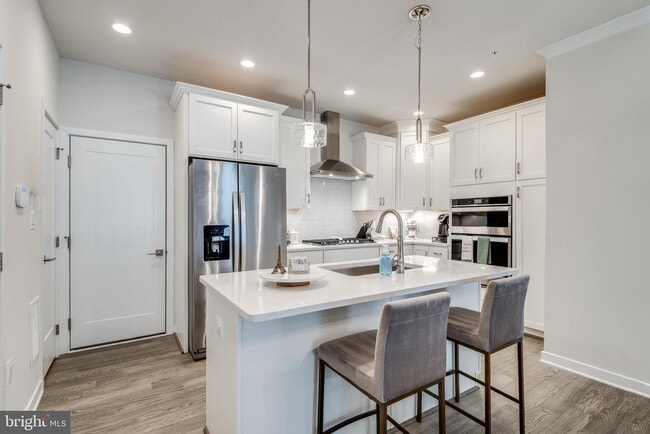 Photo - MOVE-IN READY TOWNHOUSE-STYLE CONDO IN ASHBURN