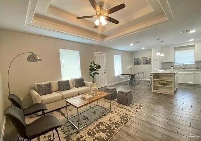 Photo - 11 Golden Nugget Unidad 1