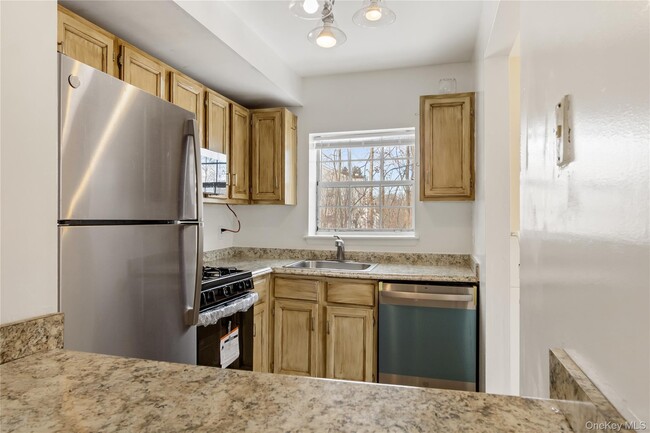 Photo - 7 Lexington Hills Rd Unit 8