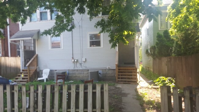 Photo - 2253 Summit St Unidad 2253