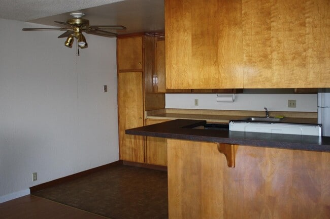 Photo - 1458 Hudson St