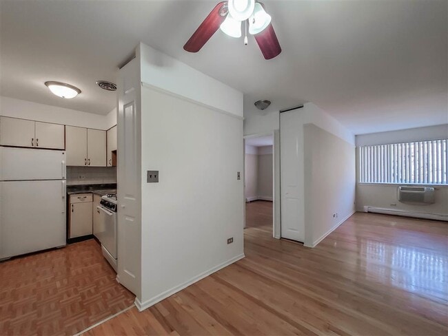 Photo - Grace Shores