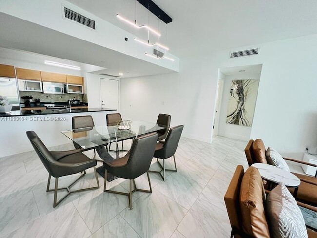 Photo - 951 Brickell Ave Unit 607
