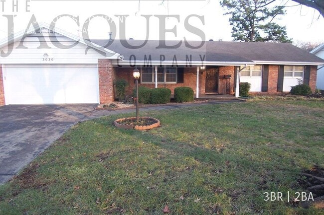 Photo - 3030 S Greenbrier Ave