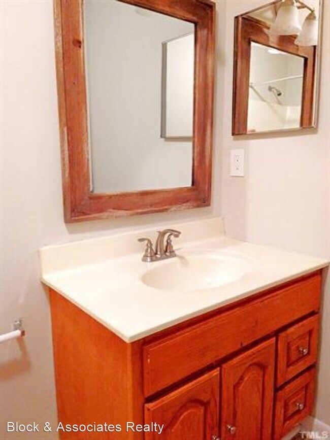 3 br, 2 bath House 6916 Kizer Drive Rental For Rent in Fayetteville