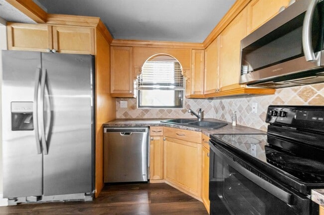 Photo - 3757 Cocoplum Cir Unit 3567