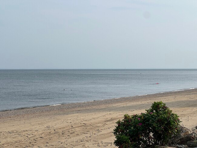 Woodmont Beach - 52 Hawley Ave Unit 2