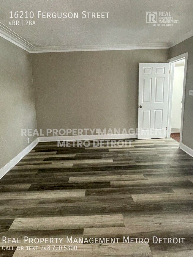 Photo - 16210 Ferguson St