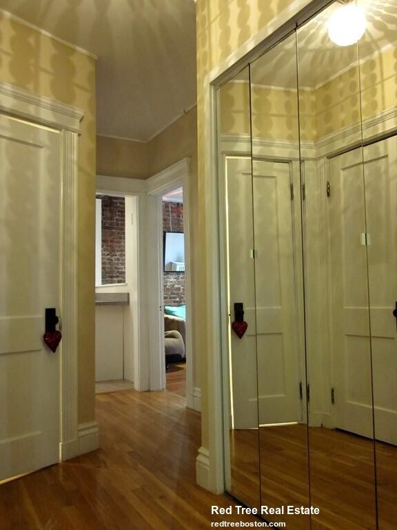 Photo - 35 Queensberry St