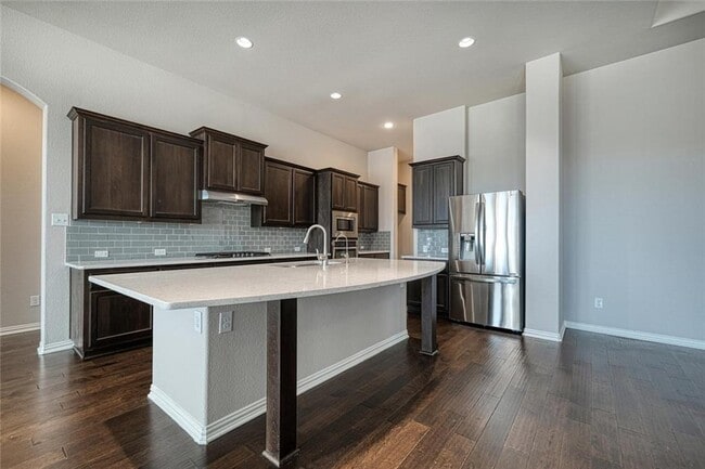 19916 Chayton Cir