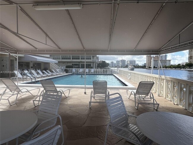 Photo - 1817 S Ocean Dr Unit 718