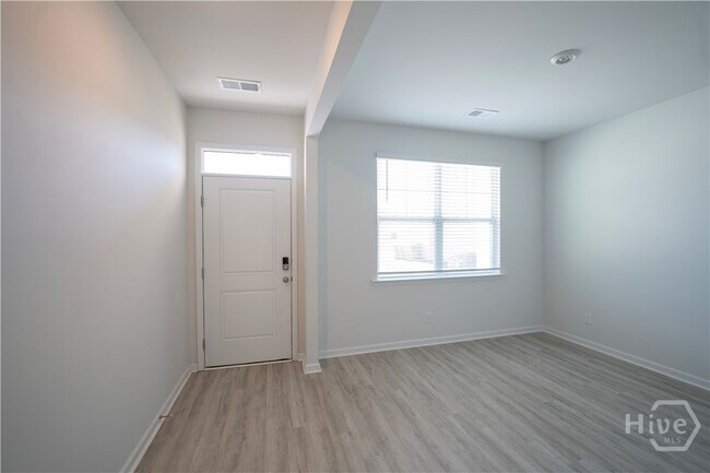 Photo - 122 Kraft Kove