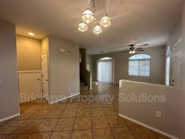 Photo - 2727 N Price Rd
